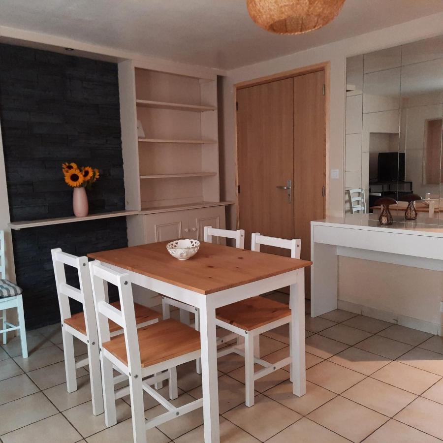 Campaneta Apartment Saint-Martin-de-Bromes Ngoại thất bức ảnh